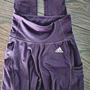 Adidas Women's XS Aeroready tights in shadow maroon NWT